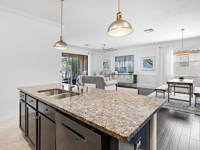 7115 MARSH VIEW TERRACE, Bradenton, FL 34212