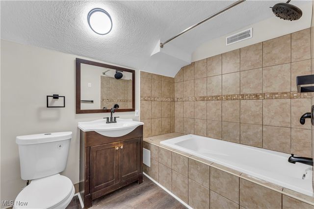 4409 Milford Avenue, Parma, OH 44134