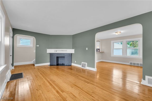 4409 Milford Avenue, Parma, OH 44134