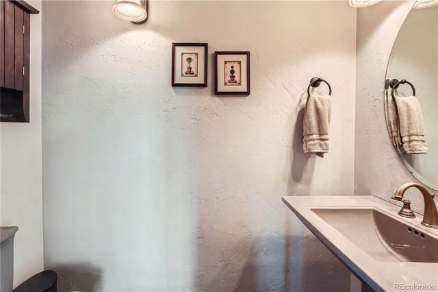 401 Raptor Point Road, Golden, CO 80403