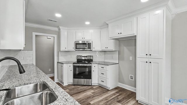 27120 North Wales Road, Elkmont, AL 35620
