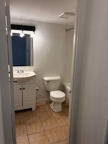 1002 Fountain Street Unit: A, Ann Arbor, MI 48103