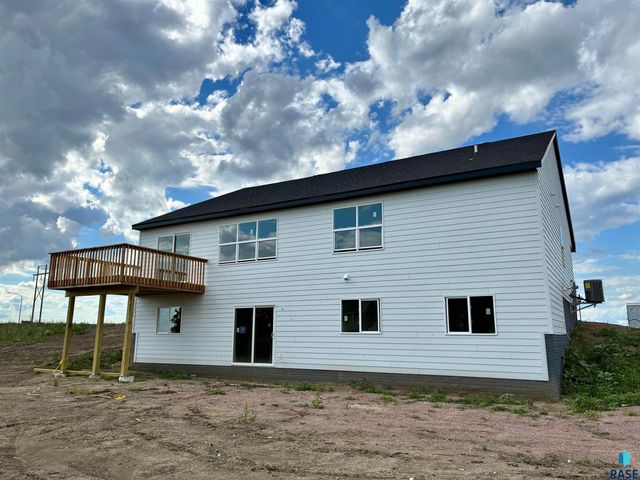 5625 E Ashwood Cir Circle, Sioux Falls, SD 57108