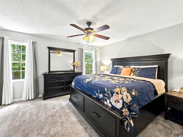 916 Little River Lane, Woodstock, GA 30189