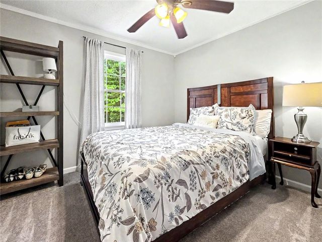 916 Little River Lane, Woodstock, GA 30189