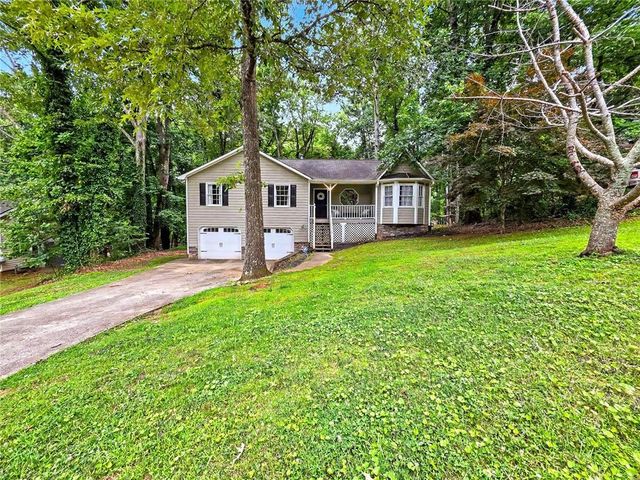 916 Little River Lane, Woodstock, GA 30189