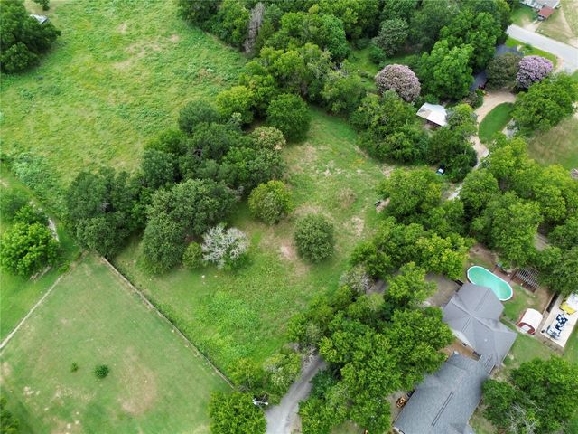 210 Forest Lane, Kemp, TX 75143
