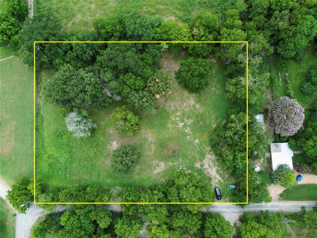 210 Forest Lane, Kemp, TX 75143