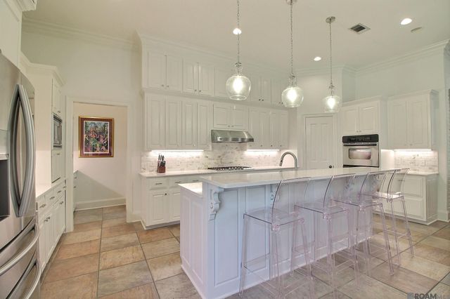 413 Long Meadow Dr, Baton Rouge, LA 70810