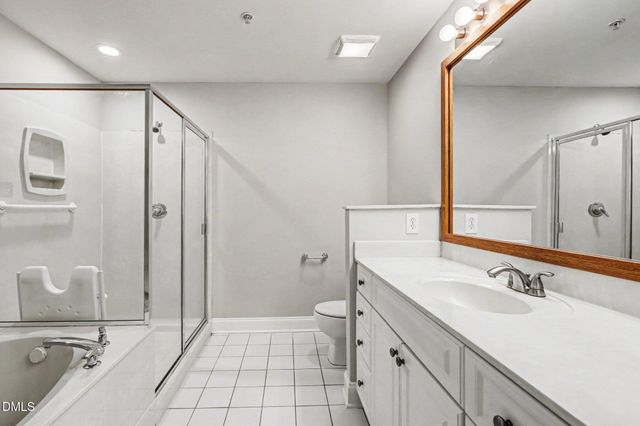 122 Meadowmont Village Circle Unit 122, Chapel Hill, NC 27517