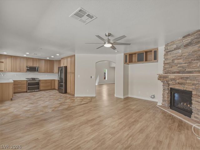 1957 Sondrio Drive, Las Vegas, NV 89134