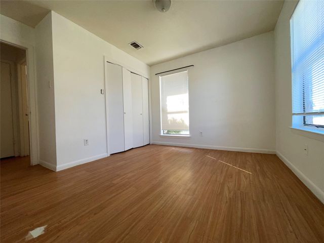 7402 Geneva DR A, Austin, TX 78723