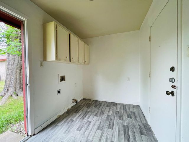 7402 Geneva DR A, Austin, TX 78723