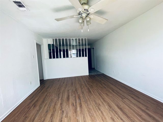 7402 Geneva DR A, Austin, TX 78723