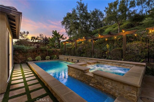 27694 Manor Hill Road, Laguna Niguel, CA 92677