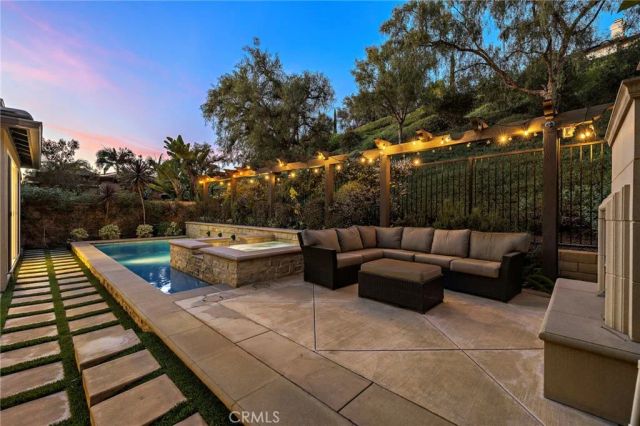 27694 Manor Hill Road, Laguna Niguel, CA 92677