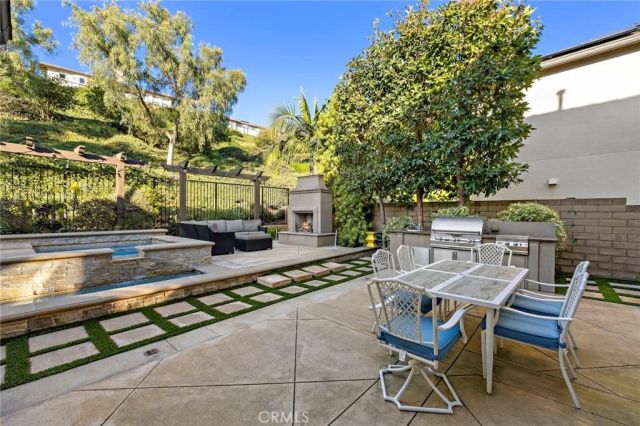 27694 Manor Hill Road, Laguna Niguel, CA 92677