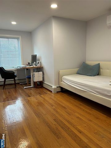 8 Virginia Street, Tenafly, NJ 07670