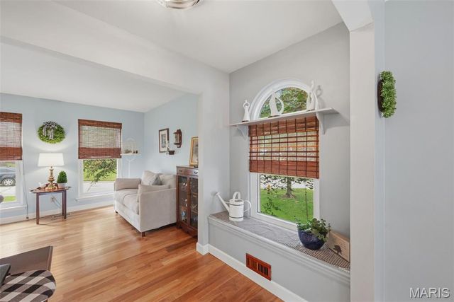 1010 Waldo Lane, St Charles, MO 63304