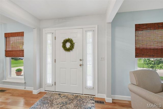 1010 Waldo Lane, St Charles, MO 63304