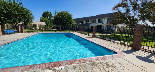 4042 Orange Avenue, Cypress, CA 90630