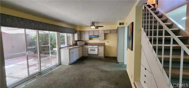 4042 Orange Avenue, Cypress, CA 90630