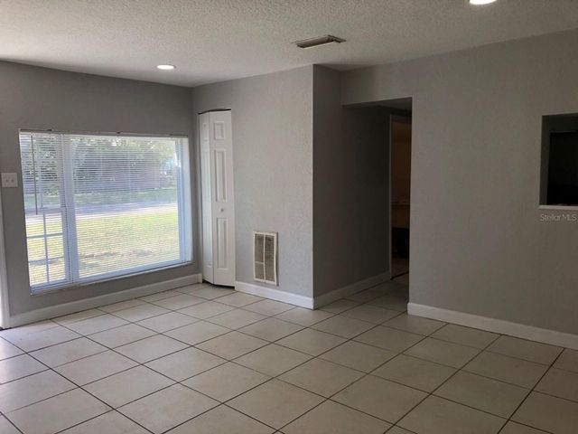 4062 10TH AVENUE N, St Petersburg, FL 33713