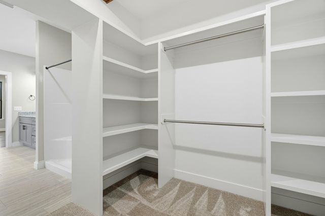 654 Walkington Lane, Branson, MO 65616