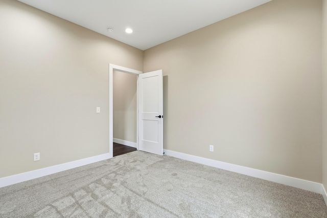 654 Walkington Lane, Branson, MO 65616