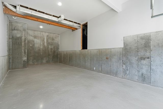 654 Walkington Lane, Branson, MO 65616