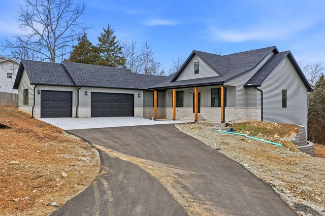 654 Walkington Lane, Branson, MO 65616