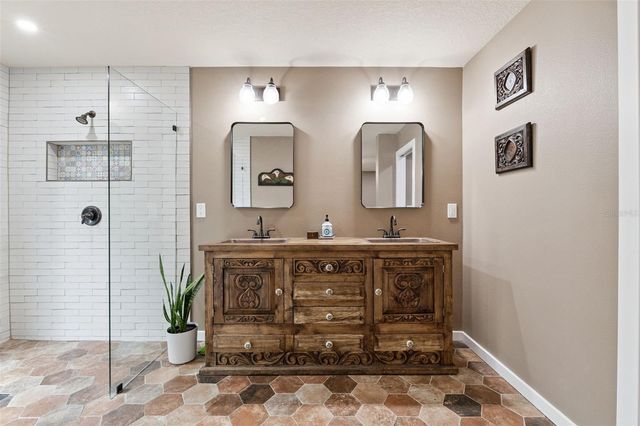 520 SUMMERHAVEN DRIVE, Debary, FL 32713