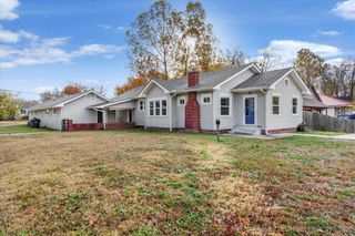 701 S Independence Street, Sapulpa, OK 74066