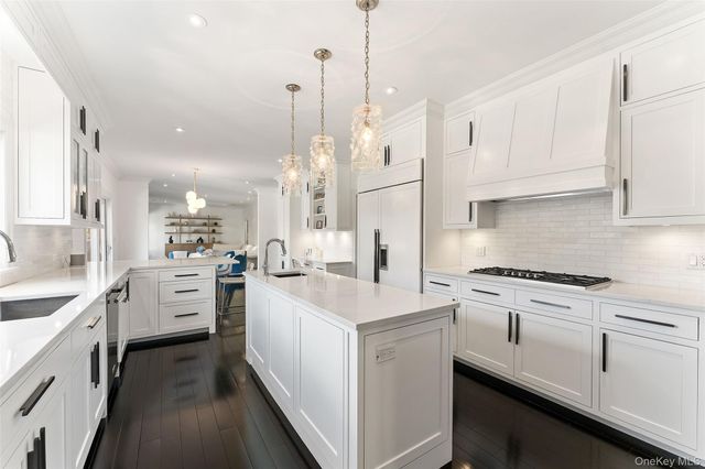 62 Old Orchard Lane, Scarsdale, NY 10583