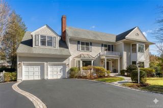 62 Old Orchard Lane, Scarsdale, NY 10583