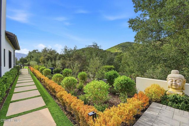 2691 Country Ridge Road, Calabasas, CA 91302