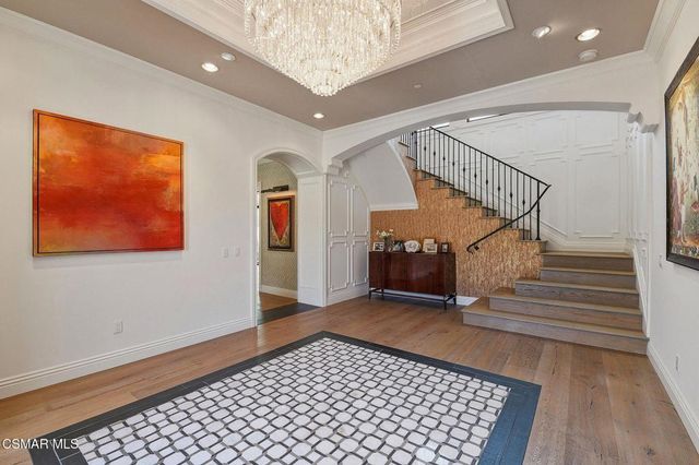 2691 Country Ridge Road, Calabasas, CA 91302