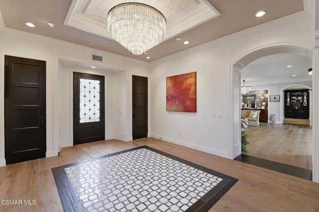 2691 Country Ridge Road, Calabasas, CA 91302