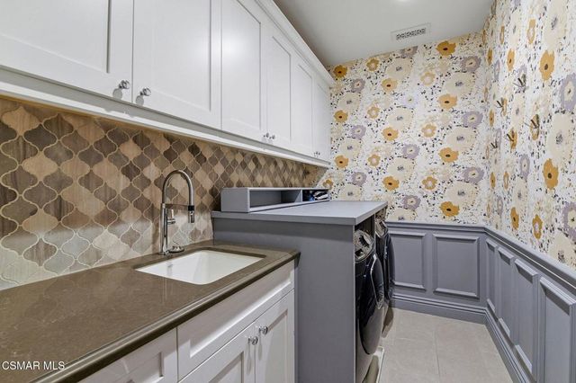 2691 Country Ridge Road, Calabasas, CA 91302