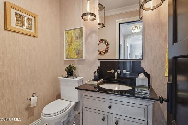 2691 Country Ridge Road, Calabasas, CA 91302