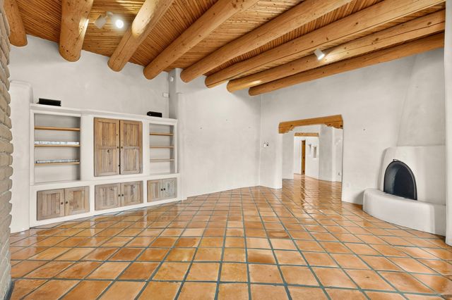 129 Cantera Circle, Santa Fe, NM 87501