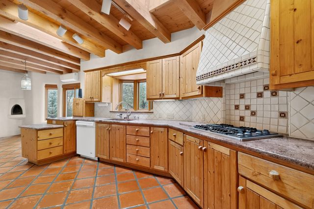 129 Cantera Circle, Santa Fe, NM 87501