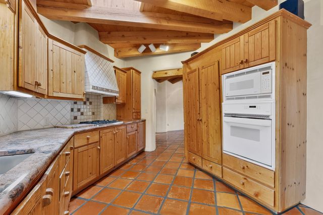 129 Cantera Circle, Santa Fe, NM 87501
