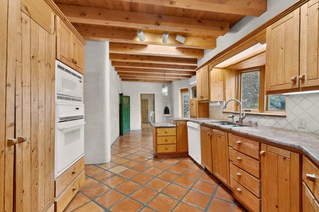 129 Cantera Circle, Santa Fe, NM 87501