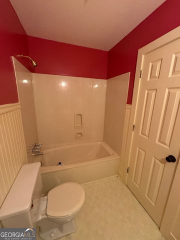 200 Meadovista Drive, Griffin, GA 30224