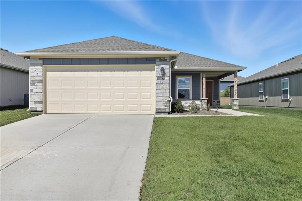 805 N Buckeye Street, Gardner, KS 66030