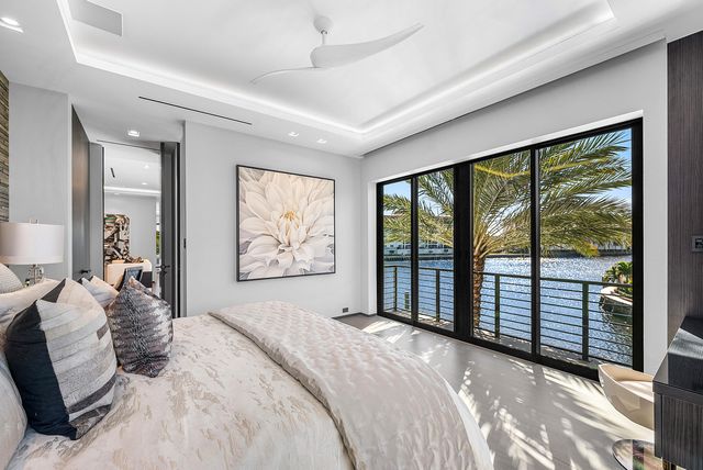 2934 NE 8th Avenue, Boca Raton, FL 33431