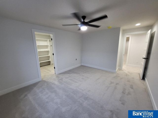 9401 Delano Drive, Lincoln, NE 68516