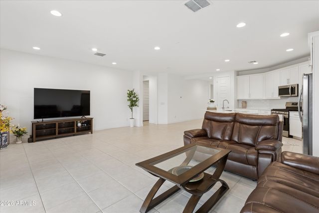 4018 W Buist Avenue, Laveen, AZ 85339