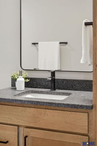 8920 Peregrine Road, Lincoln, NE 68505